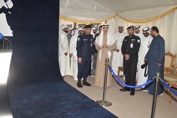 وصول نائب رئيس مجلس الوزراء ووزير الدفاع ووزير الداخلية بالوكالة الشيخ فهد اليوسف إلى مقر إدارة شؤون الانتخابات لمتابعة سير العمل