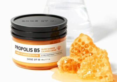 Some-By-Mi-Propolis-B5-Glow-Barrier-Calming-Cream-