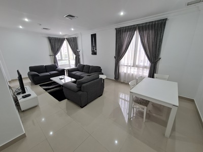 Fintas, spacious 2 bedroom apartment unfurnished