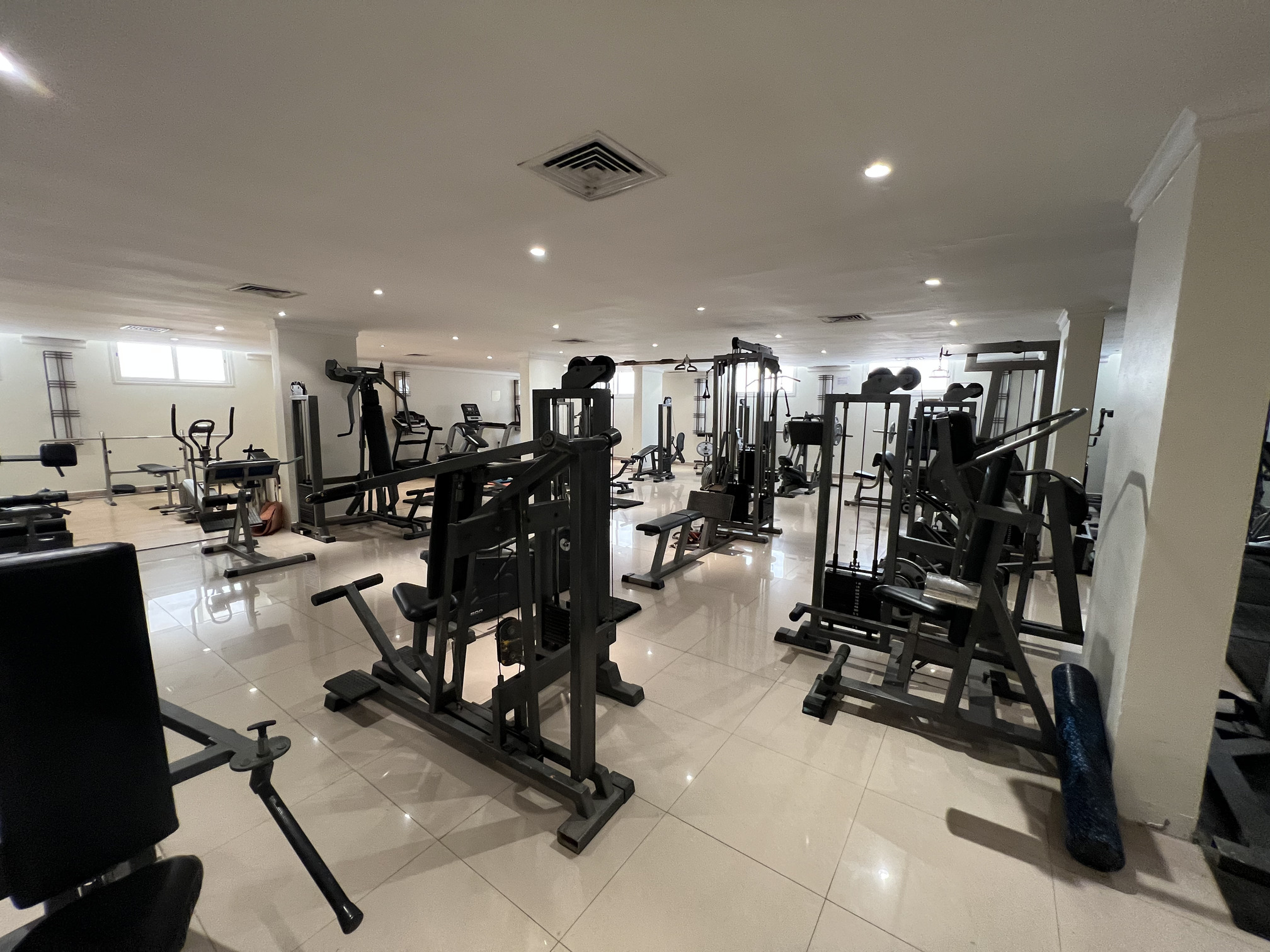 Mangaf, sacpious 2 master bedroom in compound
